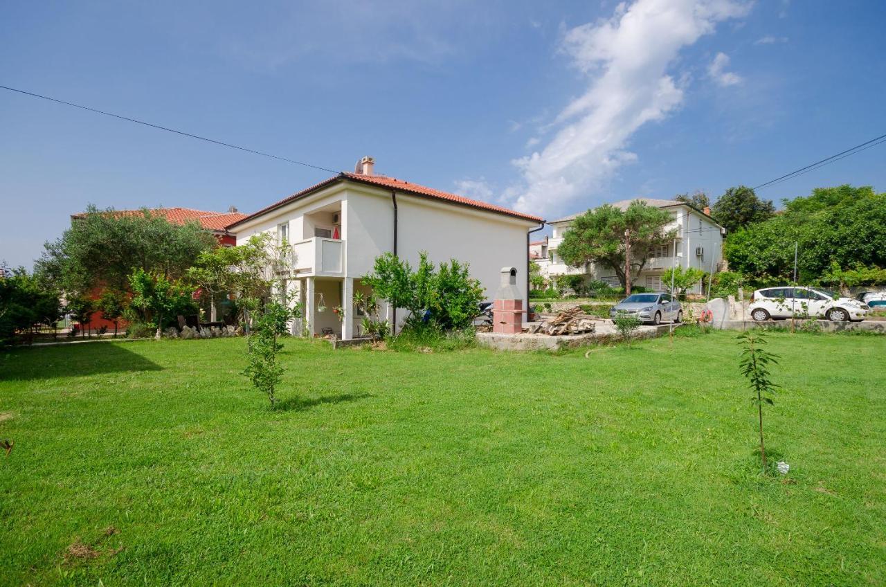 Apartments Toni Banjol Exterior foto